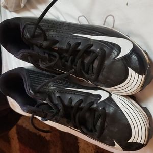 Baseball cleats size 8